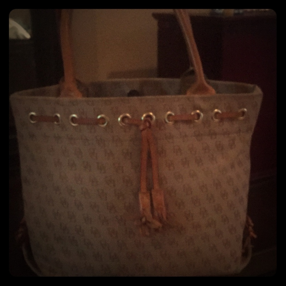 Dooney and Bourke bag